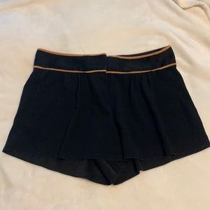 Babaton shorts